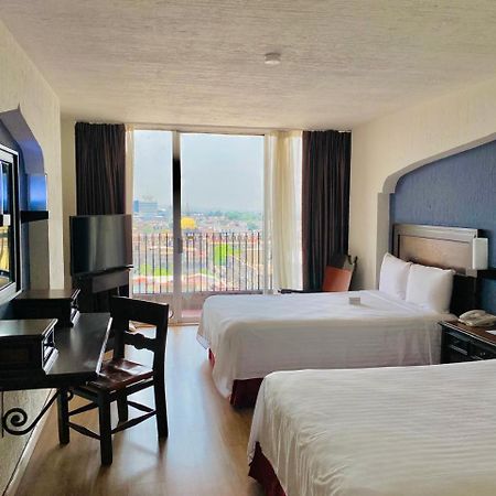 Hotel Fenix Guadalajara Exteriér fotografie